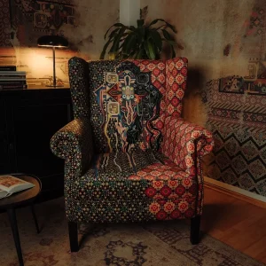 Sillón vintage tapizado en suave terciopelo, 85x88xh.105 cm