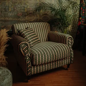 Sillón vintage tapizado en suave terciopelo, 82x91xh.94 cm